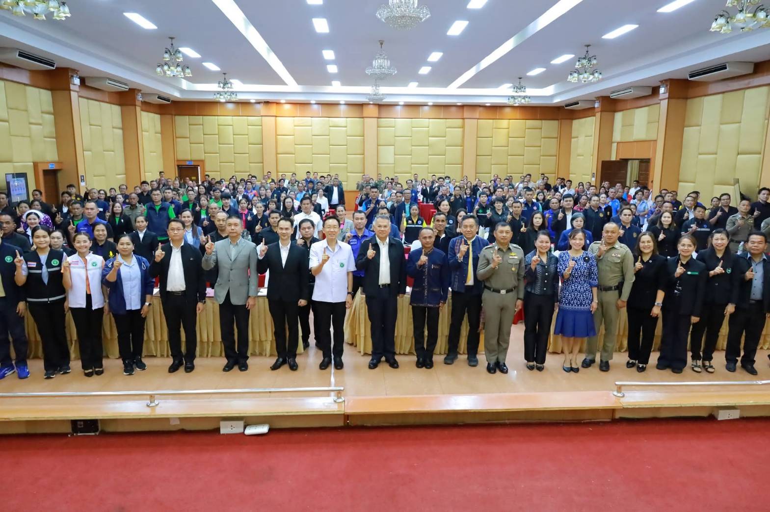 พช.มหาสารคาม ร่วมโครงการประชุมเชิงปฏิบัติการเพื่อพัฒนาศักยภาพผู้ปฏิบัติงานด้านการป้องกันและแก้ไขปัญหายาเสพติด