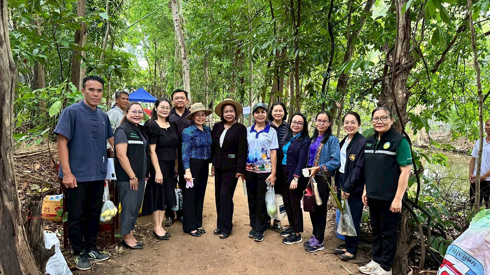 พช.มหาสารคาม ร่วมตรวจประเมินโครงการส่งเสริมการท่องเที่ยวโดยใช้อัตลักษณ์ท้องถิ่น (Soft Power) ขับเคลื่อนเศรษฐกิจฐานราก