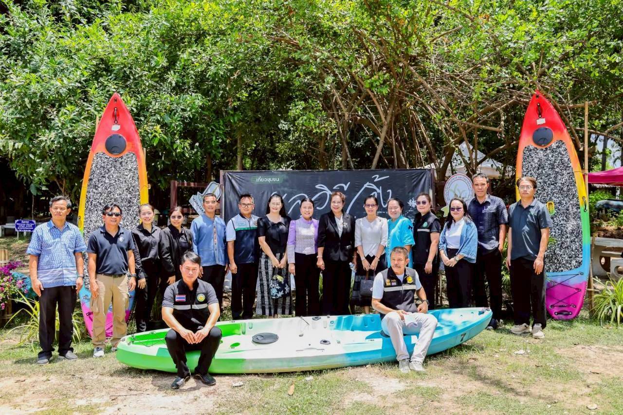 พช.มหาสารคาม ร่วมตรวจประเมินโครงการส่งเสริมการท่องเที่ยวโดยใช้อัตลักษณ์ท้องถิ่น (Soft Power) ขับเคลื่อนเศรษฐกิจฐานราก